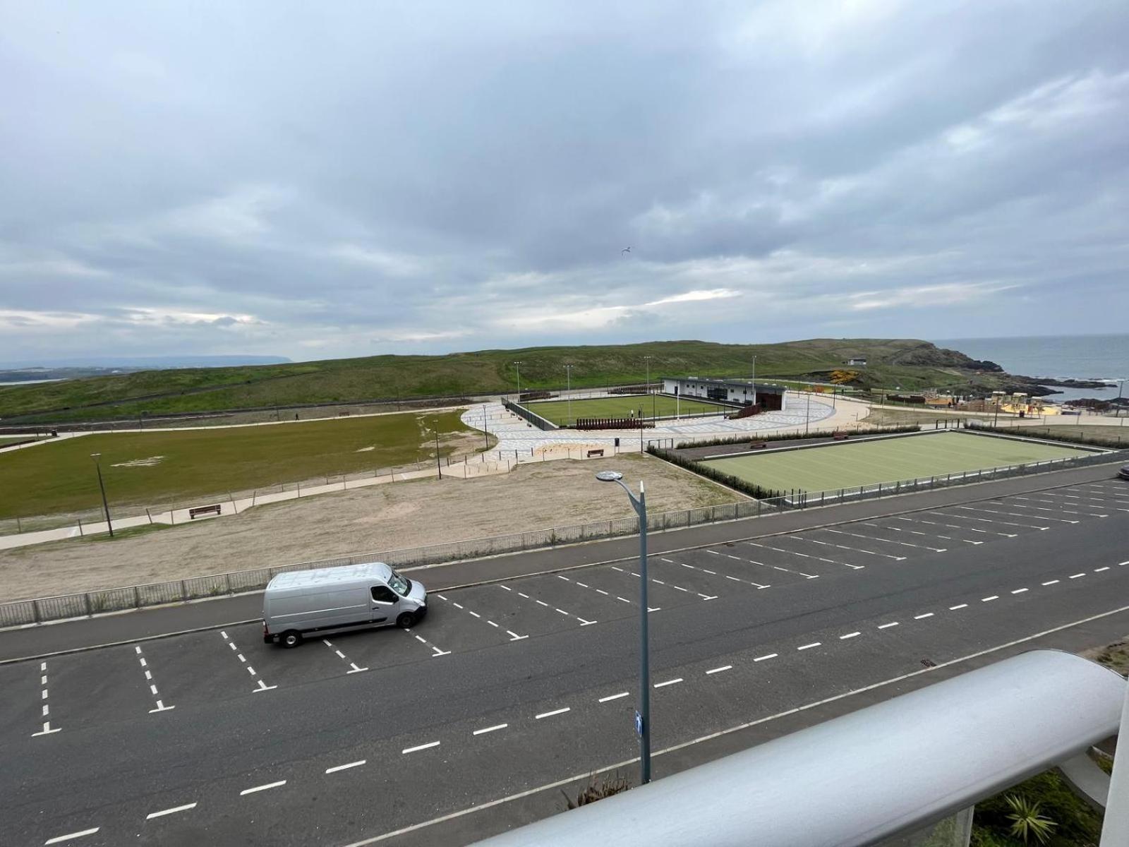 2 Ramore Ave Portrush Exterior photo